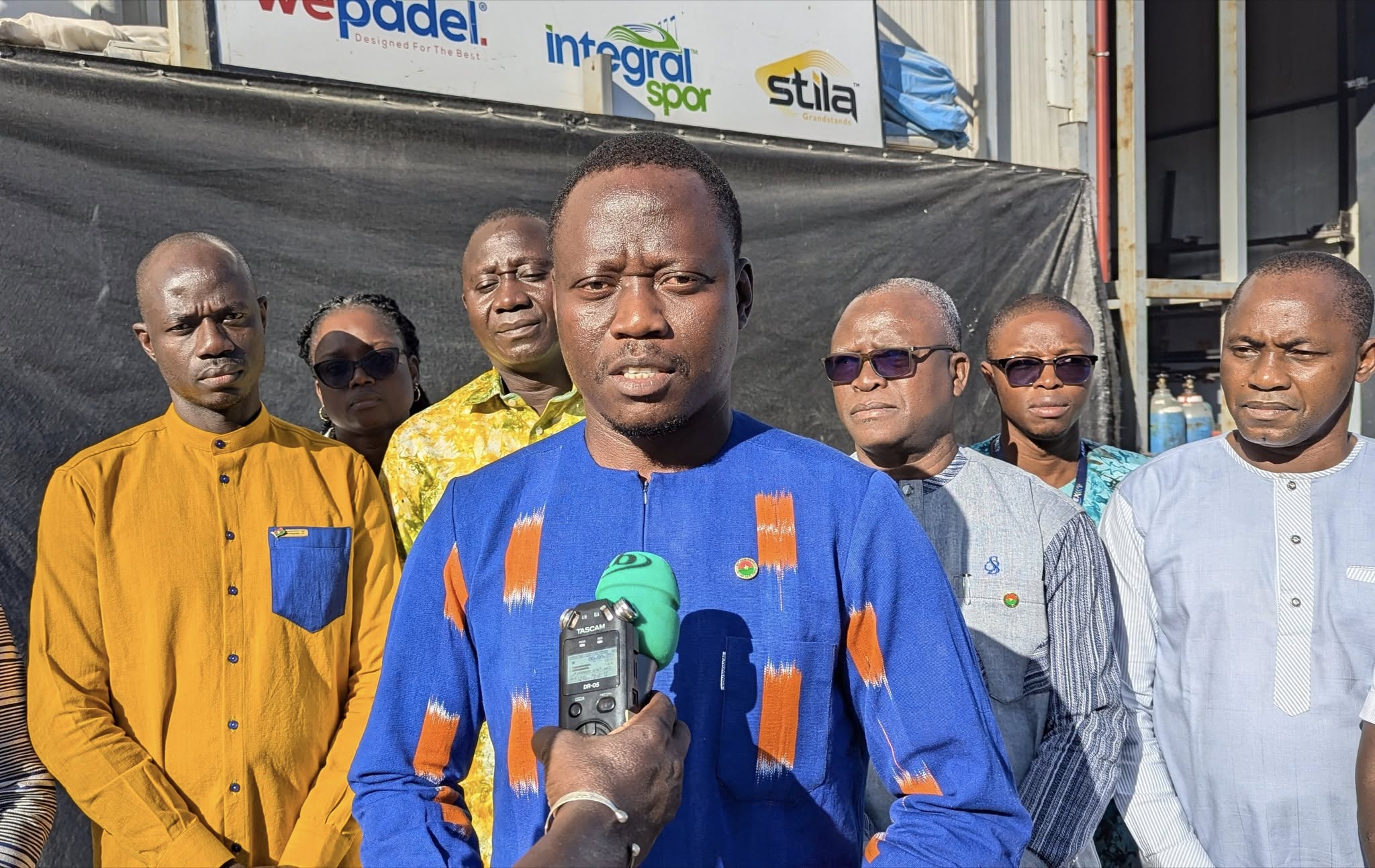 Construction du stade de Bobo-Dioulasso : Roland Somda rassuré par l’état d’avancement des travaux