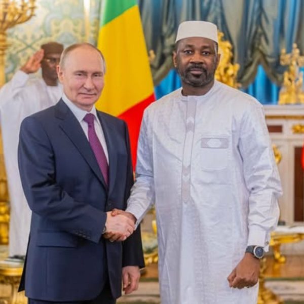 Assimi Goïta à Moscou : un nouveau cap pour la coopération Mali–Russie