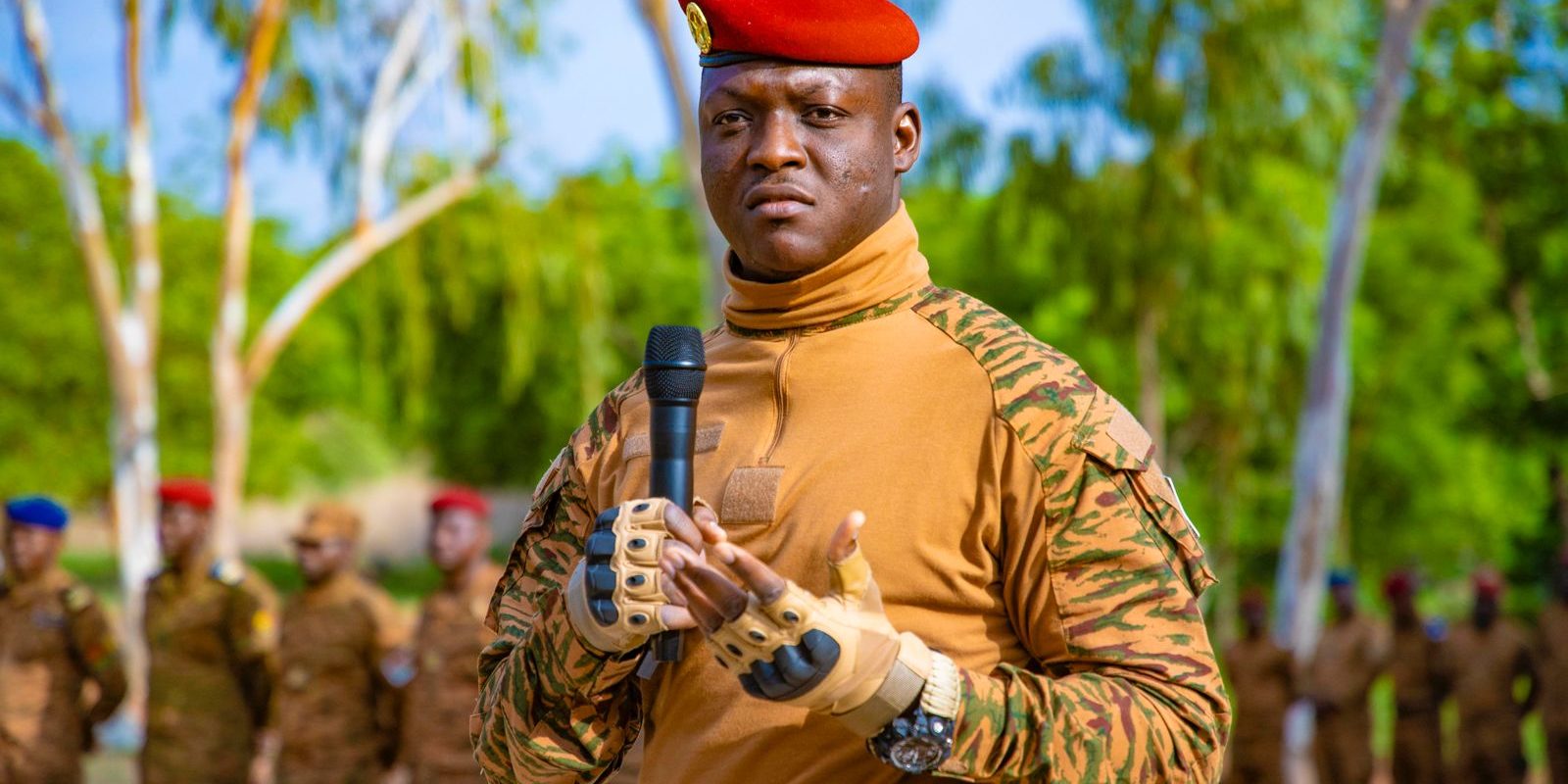 Rencontre du Président du Faso avec les Forces combattantes du Centre-Sud