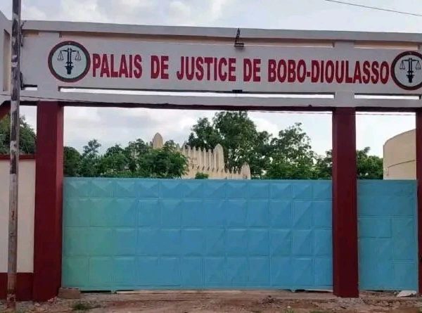 Vol de spaghetti à Bobo-Dioulasso : un père de famille condamné à 12 mois avec sursis