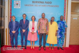 Élection du Haut-Commissaire des Nations Unies pour les Réfugiés : la Suisse sollicite le soutien du Burkina Faso