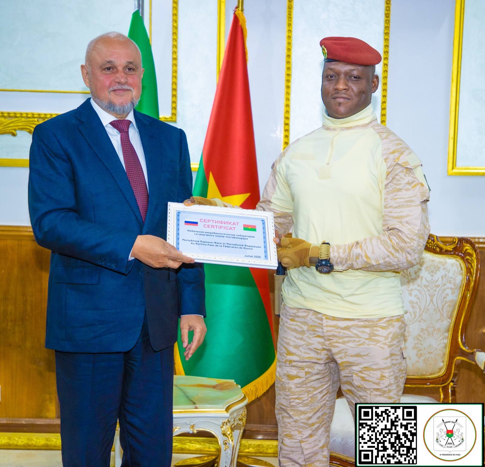 Coopération Burkina-Russie : un laboratoire mobile microbiologique offert au Burkina Faso