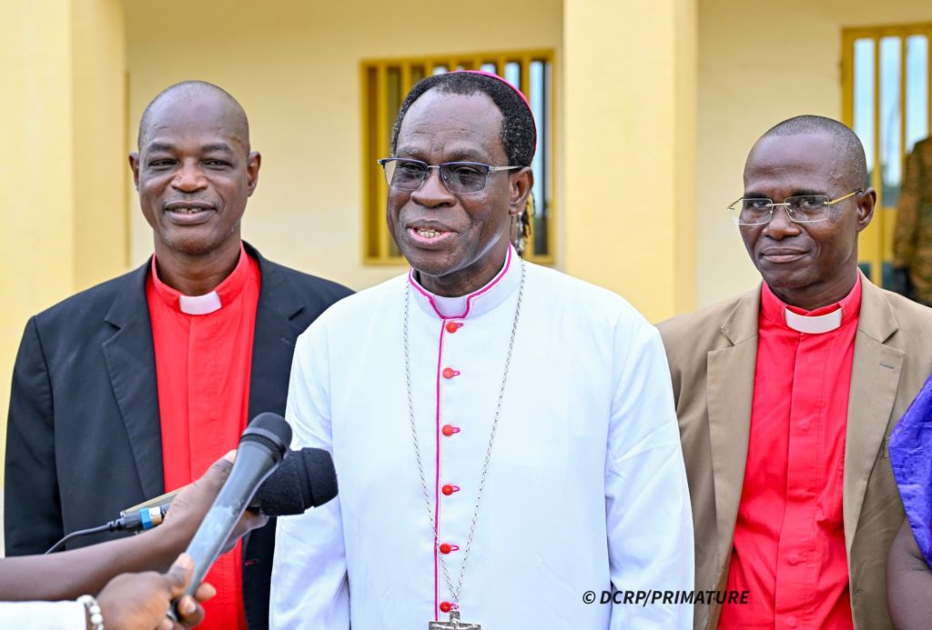 La rencontre entre le premier ministre Rimtalba Jean Emmanuel Ouédraogo et les autorités réligieuses et les acteurs de la société civile à Gaoua