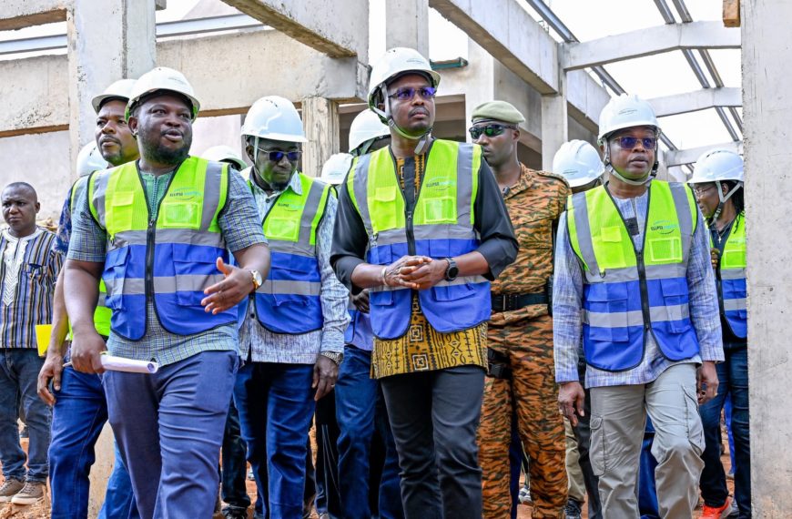Travaux du CHRU de Gaoua : le Premier ministre renforce le suivi sur le terrain