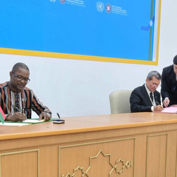 Coopération Burkina Faso-Turkménistan : un accord politique pour renforcer les liens bilatéraux