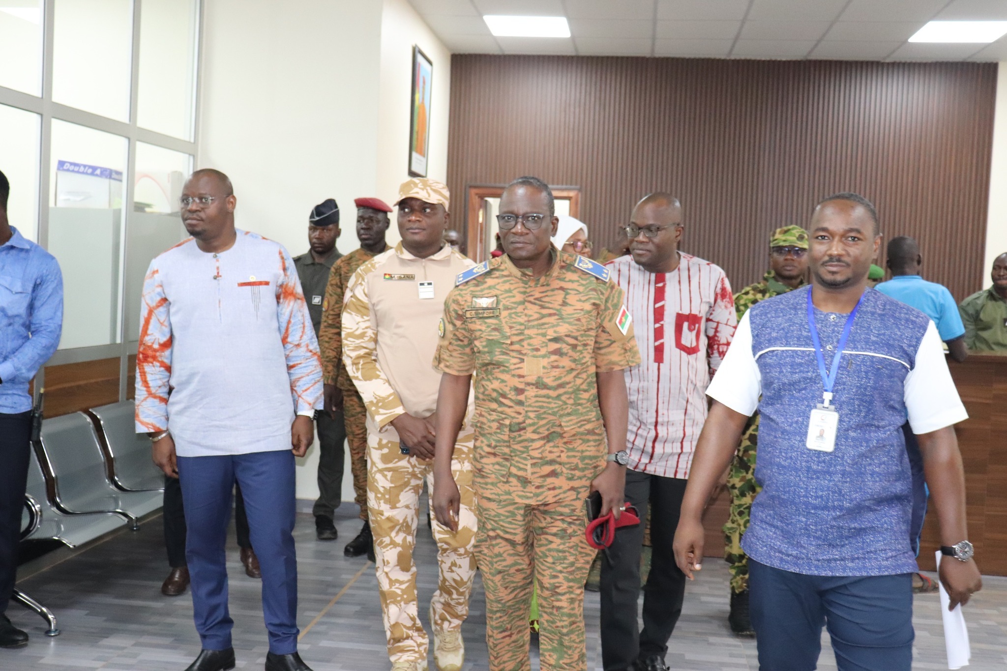 Sécurité financière des forces de défense : le gouvernement en visite à la COMIPEC à Ouagadougou