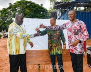 Assainissement à Bobo-Dioulasso : cinq superstructures de toilettes publiques modernes remises à la commune