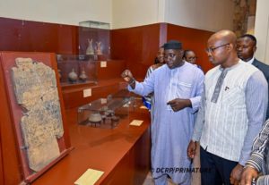 Visite culturelle : le Premier ministre découvre un pan du trésor culturel et artistique au Mali