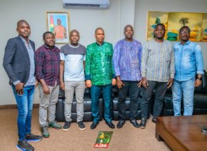 Association des Journalistes Sportifs du Burkina : échanges fructueux avec le ministre de l’Urbanisme