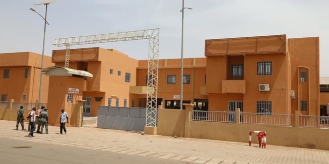 Des commerçants de la gare de l’Ouest