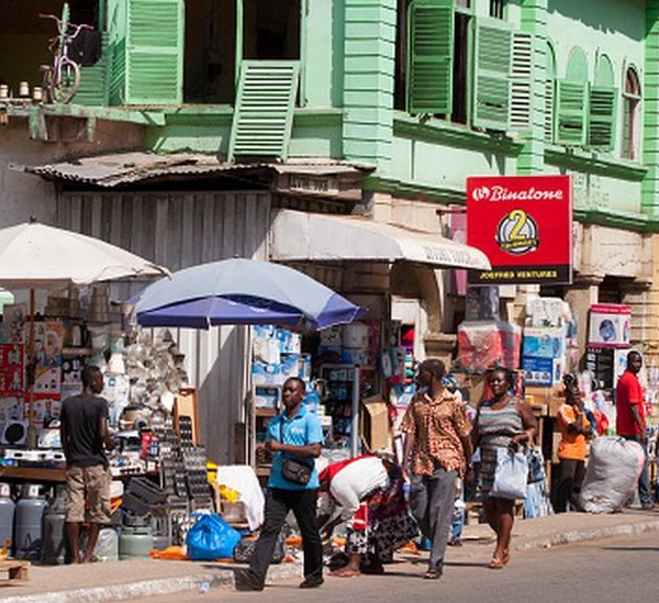 Expulsion de migrants ouest-africains des États-Unis : polémique au Ghana