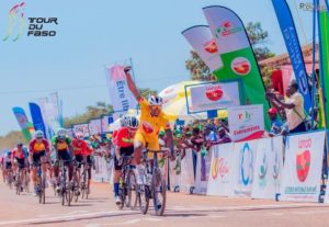 36e Tour du Faso : Paul Daumont conserve le maillot jaune et renforce sa domination