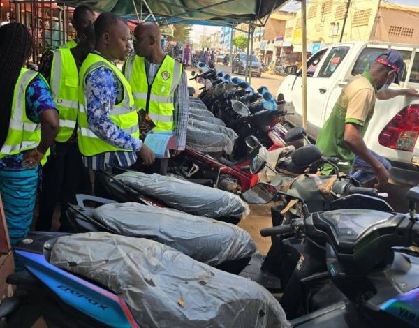 Spéculation sur les motos : la BMCRF ferme plusieurs magasins à Ouagadougou