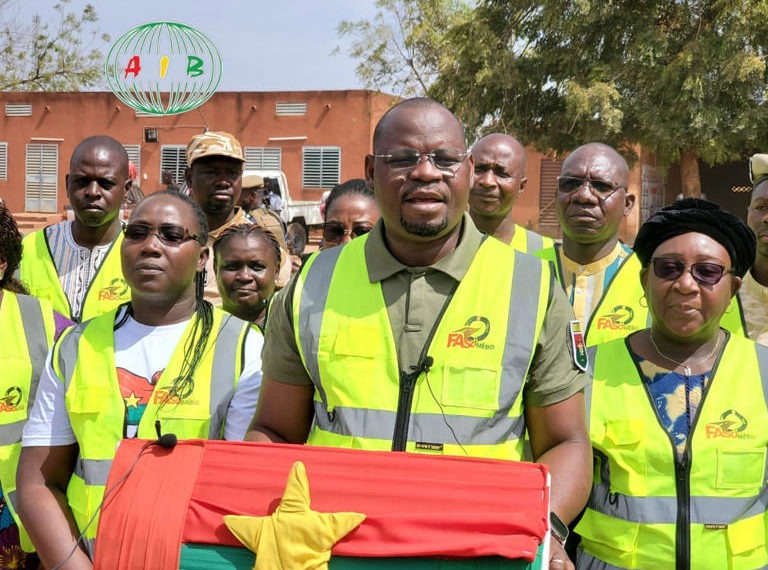 Faso Mêbo : plus de 7 millions de matériel offerts par Nando pour le développement local