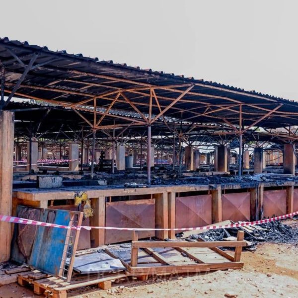 Incendie marché Paspanga : 160 étals ravagés dans l’arrondissement n°02 de Ouagadougou