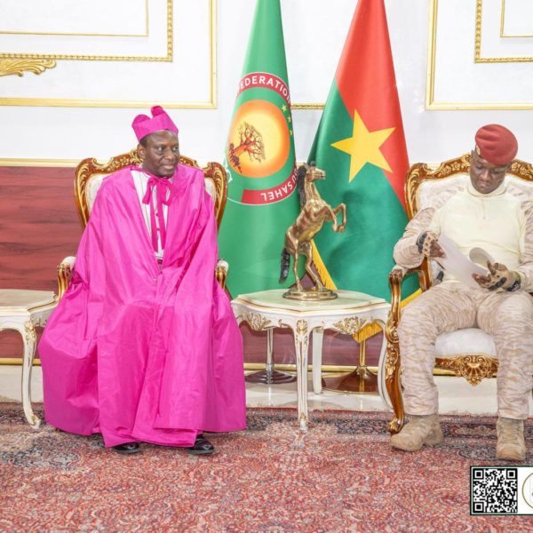 Présentation de lettres de créance : Monseigneur Éric SOVIGUIDI au Burkina Faso