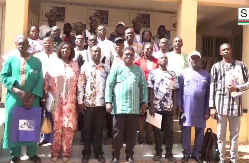 Gestion de l’information : des journalistes régionaux découvrent le rôle du CSC