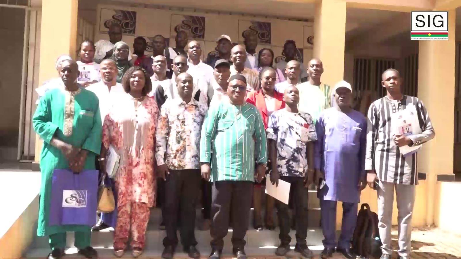 Gestion de l’information : des journalistes régionaux découvrent le rôle du CSC