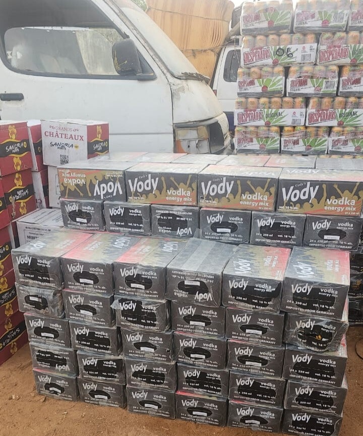 Fêtes de fin d’année : la Douane burkinabè verrouille les circuits illicites d’alcool