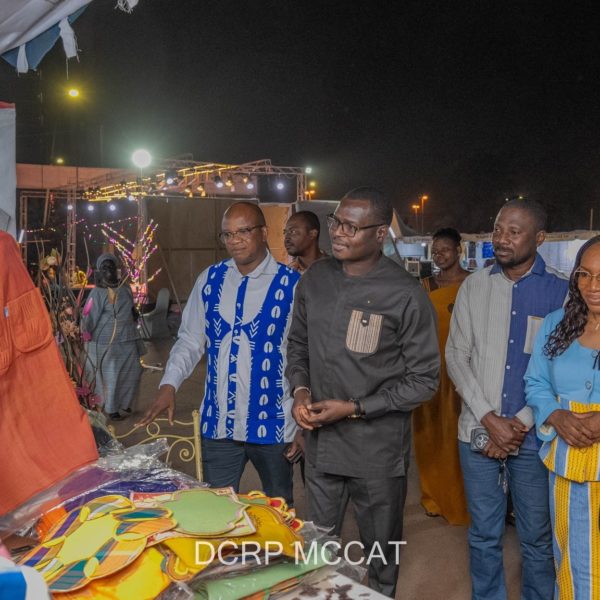 Salon International du Prêt à porter Africain de Ouagadougou : le ministre de la Culture encourage les…