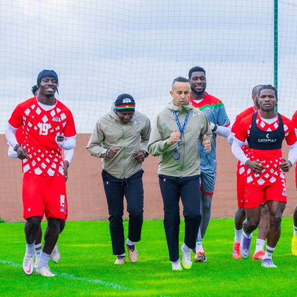 Dix Étalons à l’entraînement à Ben Slimane