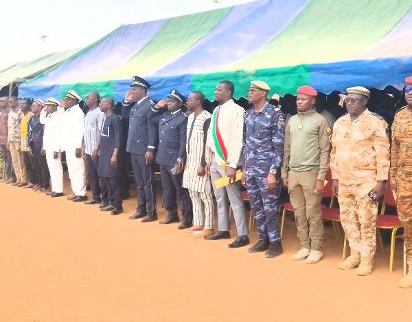 Dɛmɛ Sira à Dori, la solidarité en action