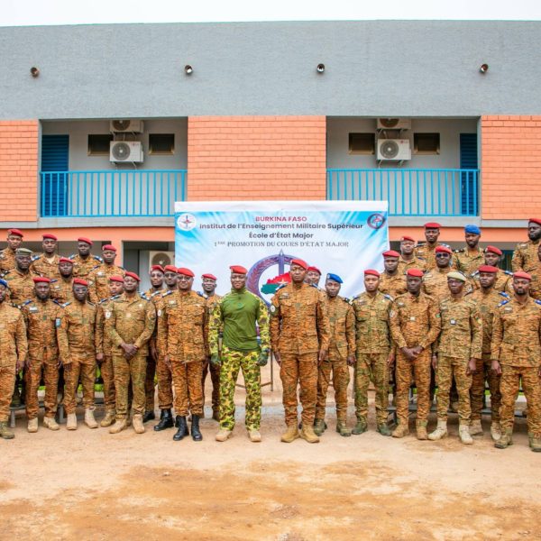 Visite du Chef de l’État à l’Institut militaire supérieur