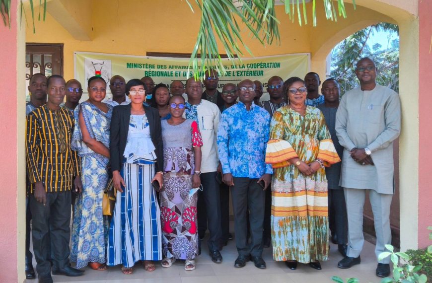 Authentification des actes publics renforcée par une réforme