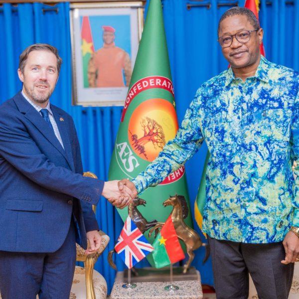 Coopération Burkina-Royaume-Uni : des partenariats sincères exigés