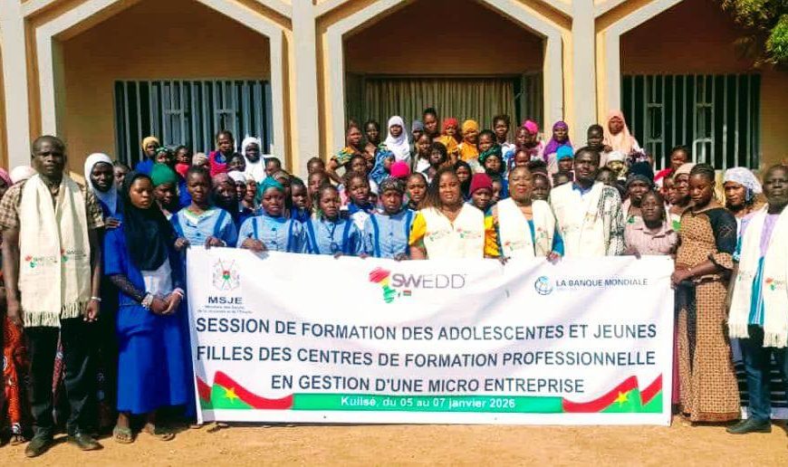 Gestion d’une micro-entreprise : la DGAJEP forme 500 jeunes filles