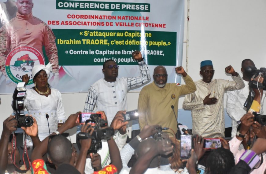 Burkina : la veille citoyenne soutient Traoré après le putsch avorté