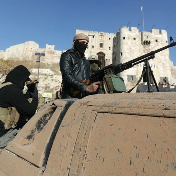 Crise syrienne : l&rsquo;armée reprend 34 localités kurdes