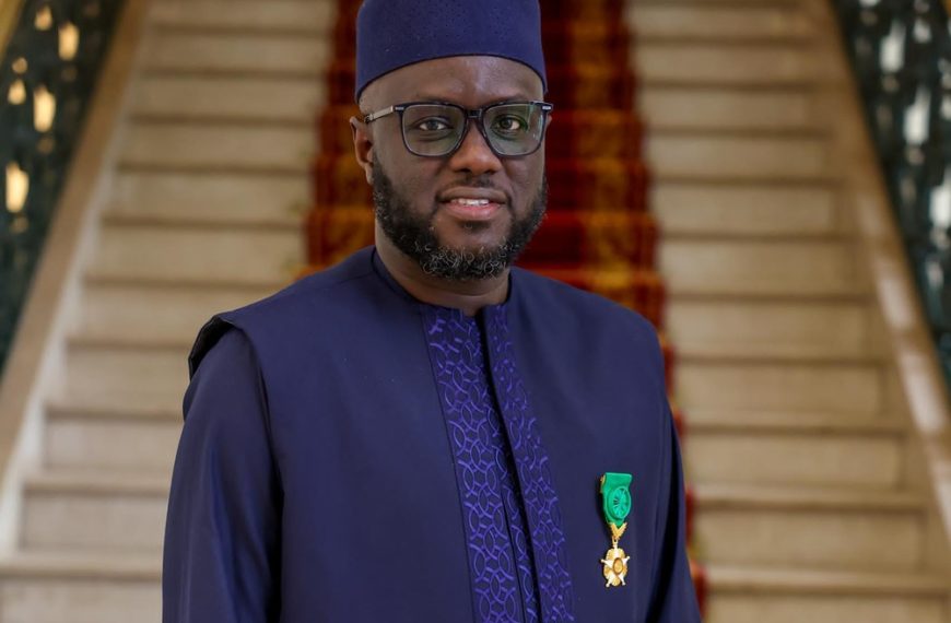 L'incertitude politique au Sénégal s'accentue dramatiquement.