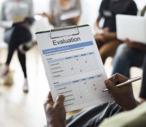 Pourquoi faire un test de personnalité ? Découvrez comment ces outils révèlent votre véritable potentiel et boostent votre carrière au Burkina Faso.