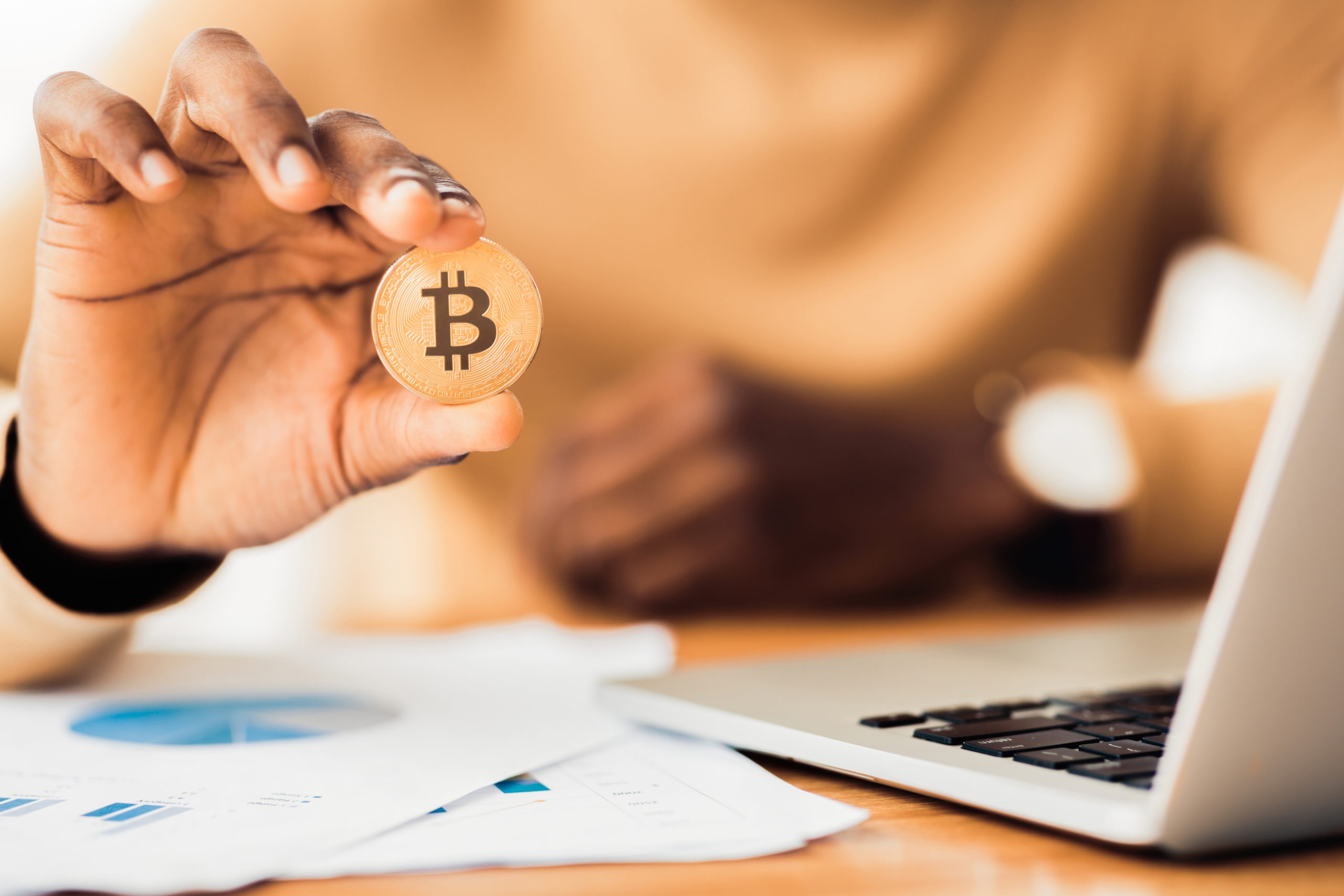 Bitcoin, Crypto, Monnaie numérique, Burkina Faso, Économie, Trading, Blockchain, Jeunesse.