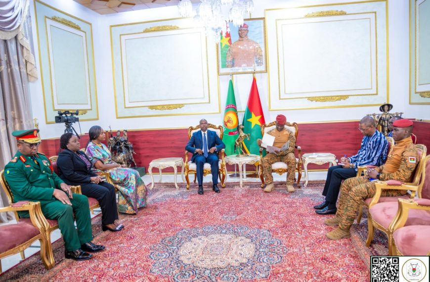 Diplomates à Ouagadougou : le Capitaine Traoré